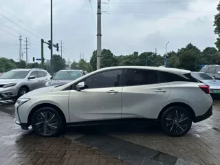 Buick Velite 6 2024 купить из Китая, цена 2 456 000 ₽ — Suifenhe Auto