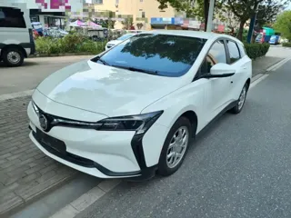 Buick Velite 6 2024 купить из Китая, цена 2 387 000 ₽ — Suifenhe Auto
