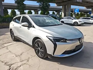Buick Velite 6 2024 купить из Китая, цена 2 427 000 ₽ — Suifenhe Auto