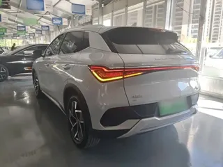 BYD Yuan 2024 купить из Китая, цена 3 015 000 ₽ — Suifenhe Auto