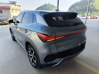 BYD Yuan 2023 купить из Китая, цена 2 848 000 ₽ — Suifenhe Auto
