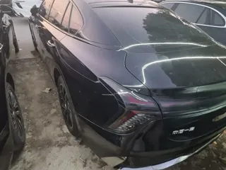 Hongqi H6 2025 купить из Китая, цена 3 043 000 ₽ — Suifenhe Auto