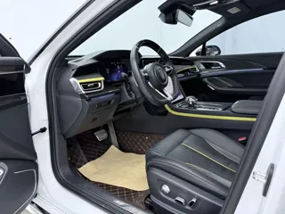 Hongqi H6 2024 купить из Китая, цена 3 456 000 ₽ — Suifenhe Auto