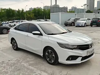 Honda Envix 2019 купить из Китая, цена 1 107 000 ₽ — Suifenhe Auto