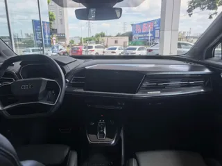 Audi Q4 e-tron 2025 купить из Китая, цена 3 912 000 ₽ — Suifenhe Auto