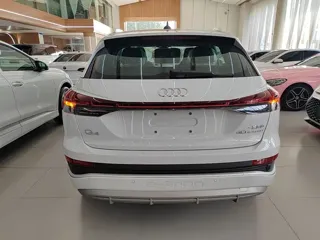 Audi Q4 e-tron 2026 купить из Китая, цена 4 270 000 ₽ — Suifenhe Auto