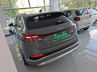 Audi Q4 e-tron 2023 купить из Китая, цена 4 307 000 ₽ — Suifenhe Auto