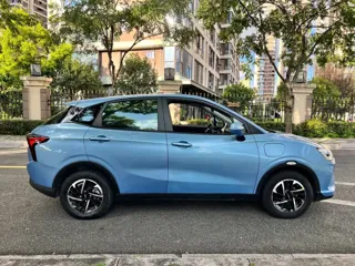 Neta V 2021 купить из Китая, цена 913 000 ₽ — Suifenhe Auto