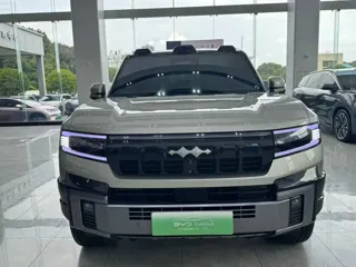 Fangchengbao Bao 8 2025 купить из Китая, цена 9 085 000 ₽ — Suifenhe Auto