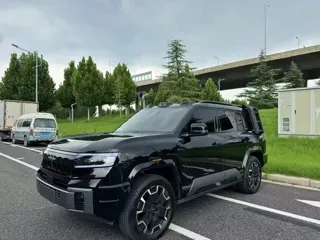 Fangchengbao Bao 8 2025 купить из Китая, цена 8 745 000 ₽ — Suifenhe Auto