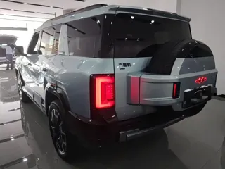 Fangchengbao Bao 8 2025 купить из Китая, цена 9 939 000 ₽ — Suifenhe Auto