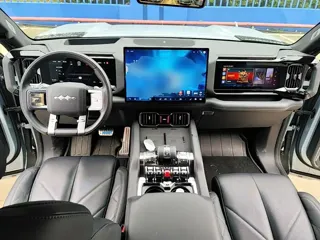 Fangchengbao Bao 8 2025 купить из Китая, цена 9 889 000 ₽ — Suifenhe Auto