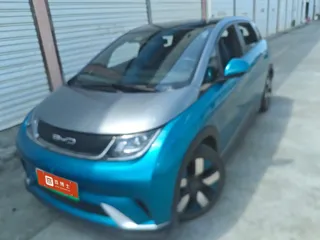 BYD Dolphin 2023