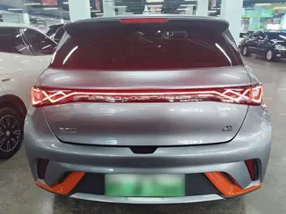 BYD Dolphin 2022 купить из Китая, цена 1 414 000 ₽ — Suifenhe Auto
