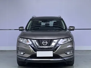 Nissan X-Trail 2019 купить из Китая, цена 2 073 000 ₽ — Suifenhe Auto