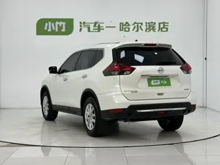 Nissan X-Trail 2023 купить из Китая, цена 2 218 000 ₽ — Suifenhe Auto