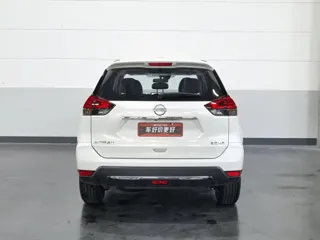 Nissan X-Trail 2025 купить из Китая, цена 2 455 000 ₽ — Suifenhe Auto