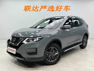 Nissan X-Trail 2025