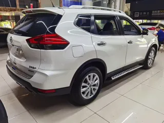 Nissan X-Trail 2019 купить из Китая, цена 1 995 000 ₽ — Suifenhe Auto