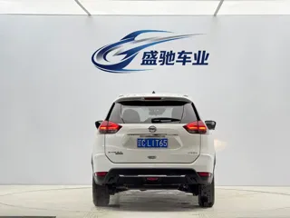 Nissan X-Trail 2022 купить из Китая, цена 2 283 000 ₽ — Suifenhe Auto