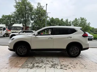Nissan X-Trail 2026 купить из Китая, цена 2 398 000 ₽ — Suifenhe Auto