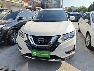 Nissan X-Trail 2025 купить из Китая, цена 2 476 000 ₽ — Suifenhe Auto