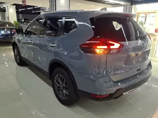 Nissan X-Trail 2025 купить из Китая, цена 2 443 000 ₽ — Suifenhe Auto