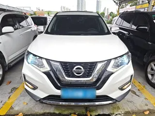 Nissan X-Trail 2019 купить из Китая, цена 2 064 000 ₽ — Suifenhe Auto