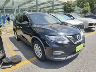 Nissan X-Trail 2021 купить из Китая, цена 2 249 000 ₽ — Suifenhe Auto