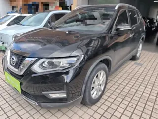 Nissan X-Trail 2020 купить из Китая, цена 2 127 000 ₽ — Suifenhe Auto