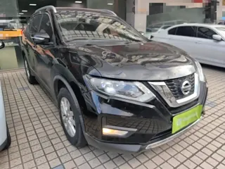 Nissan X-Trail 2020 купить из Китая, цена 2 127 000 ₽ — Suifenhe Auto