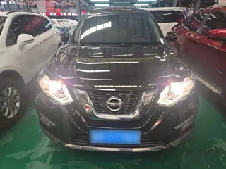 Nissan X-Trail 2019 купить из Китая, цена 1 977 000 ₽ — Suifenhe Auto