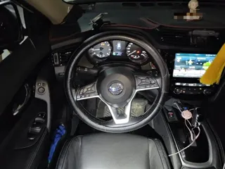 Nissan X-Trail 2020 купить из Китая, цена 2 296 000 ₽ — Suifenhe Auto