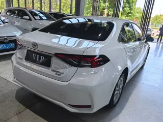 Toyota Corolla 2023 купить из Китая, цена 1 592 000 ₽ — Suifenhe Auto