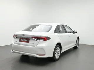 Toyota Corolla 2023 купить из Китая, цена 1 152 000 ₽ — Suifenhe Auto
