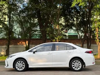 Toyota Corolla 2021 купить из Китая, цена 1 432 000 ₽ — Suifenhe Auto