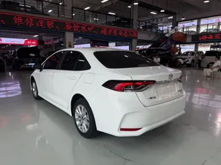 Toyota Corolla 2023 купить из Китая, цена 1 606 000 ₽ — Suifenhe Auto