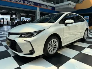 Toyota Corolla 2023 купить из Китая, цена 1 504 000 ₽ — Suifenhe Auto