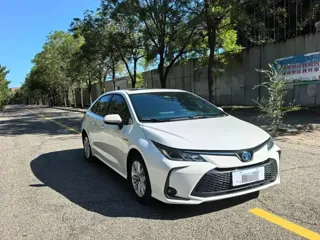 Toyota Corolla 2023 купить из Китая, цена 1 630 000 ₽ — Suifenhe Auto