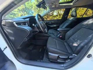 Toyota Corolla 2023 купить из Китая, цена 1 630 000 ₽ — Suifenhe Auto