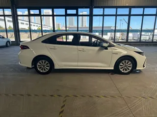 Toyota Corolla 2022 купить из Китая, цена 1 419 000 ₽ — Suifenhe Auto