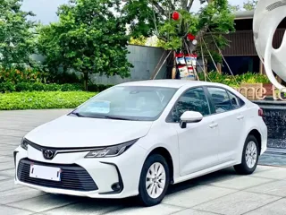 Toyota Corolla 2023 купить из Китая, цена 1 246 000 ₽ — Suifenhe Auto