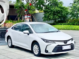 Toyota Corolla 2023 купить из Китая, цена 1 246 000 ₽ — Suifenhe Auto