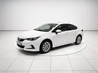 Toyota Corolla 2023 купить из Китая, цена 1 319 000 ₽ — Suifenhe Auto