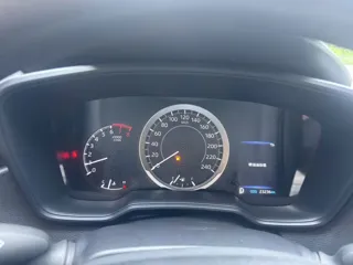 Toyota Corolla 2023 купить из Китая, цена 1 642 000 ₽ — Suifenhe Auto