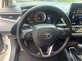 Toyota Corolla 2023 купить из Китая, цена 1 642 000 ₽ — Suifenhe Auto