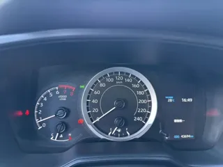 Toyota Corolla 2023 купить из Китая, цена 1 603 000 ₽ — Suifenhe Auto