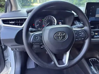 Toyota Corolla 2023 купить из Китая, цена 1 603 000 ₽ — Suifenhe Auto