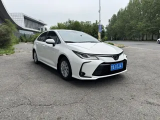 Toyota Corolla 2023 купить из Китая, цена 1 821 000 ₽ — Suifenhe Auto