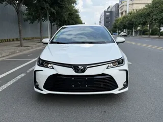Toyota Corolla 2023 купить из Китая, цена 1 668 000 ₽ — Suifenhe Auto